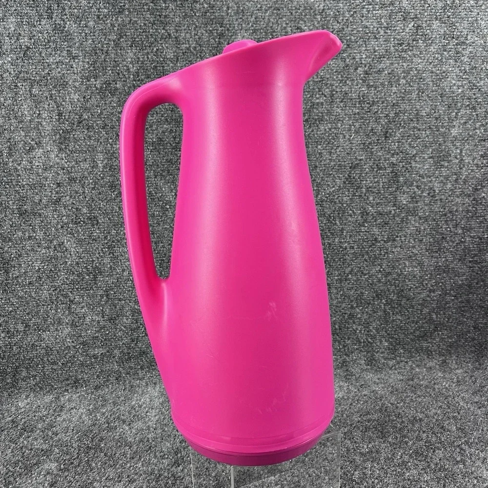 Tupperware ThermoTup Pitcher 1 L Hot Pink Warm Cold Coffee Tea Serveware DAMAGED